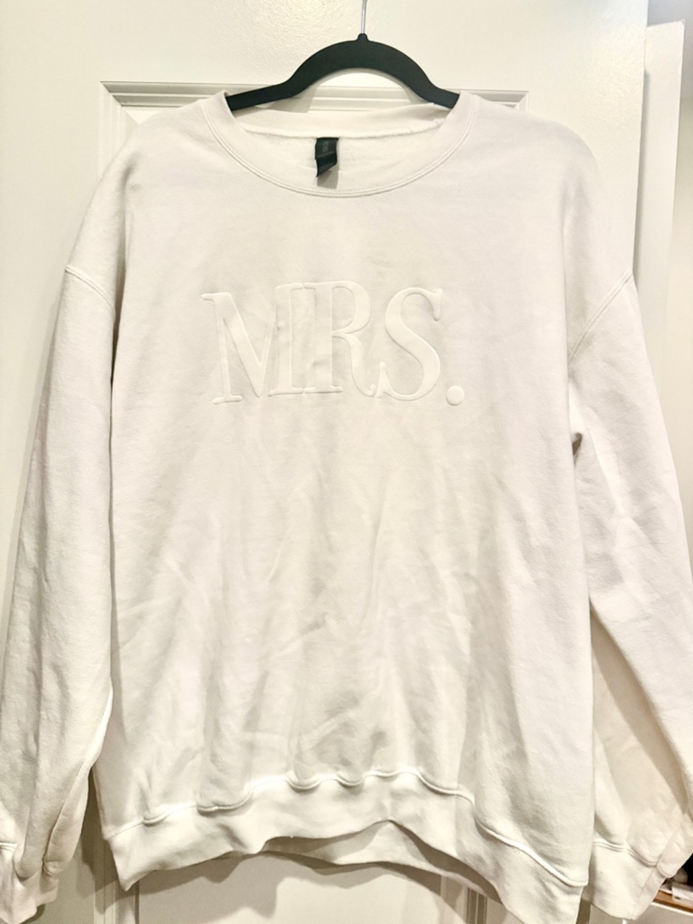 Gildan White MRS. Sweatshirt
